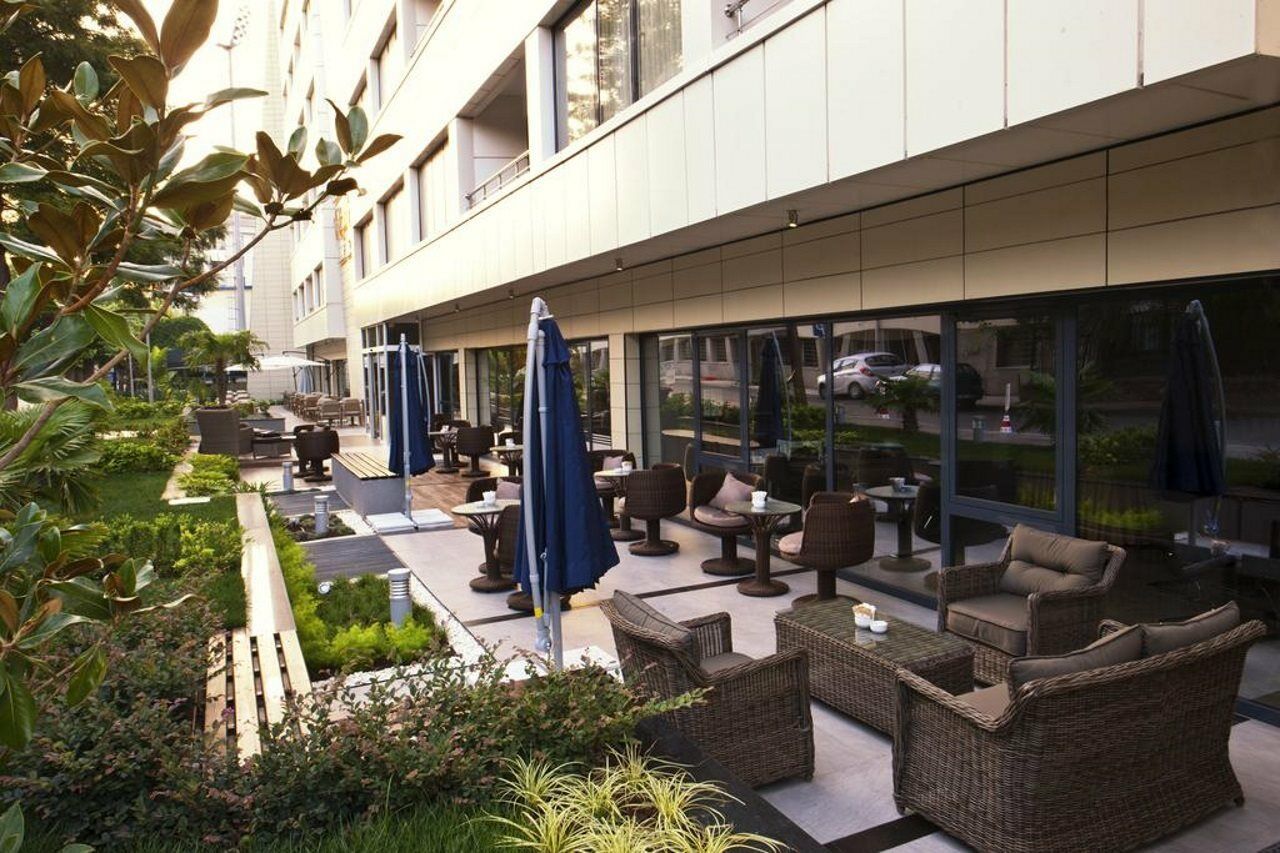 Otel Volley