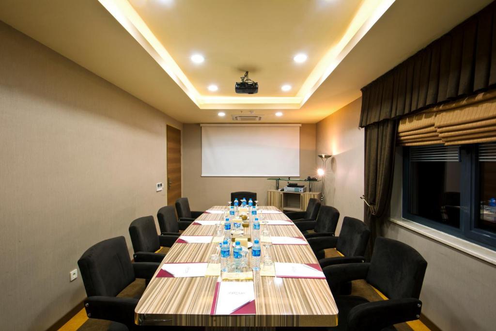 Volley Otel 4*