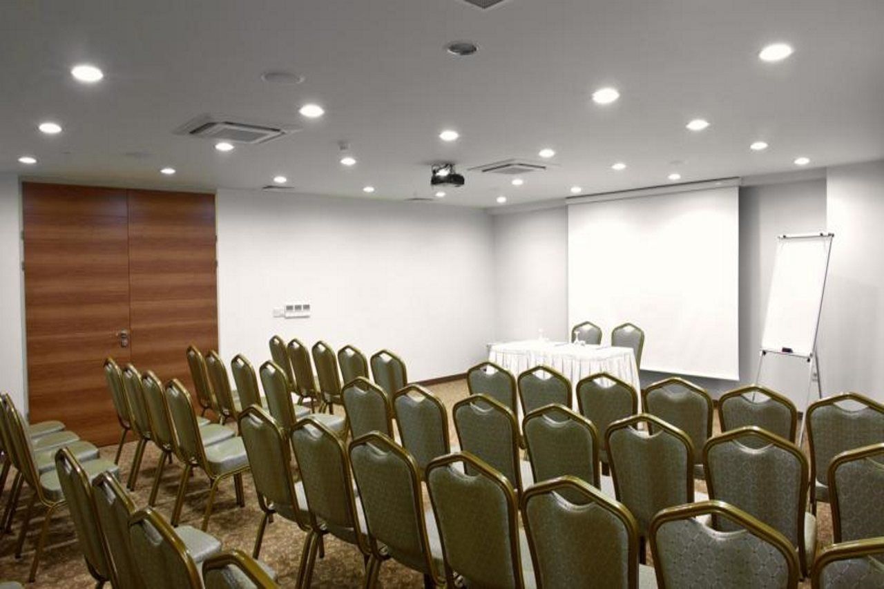 Otel Volley 4*